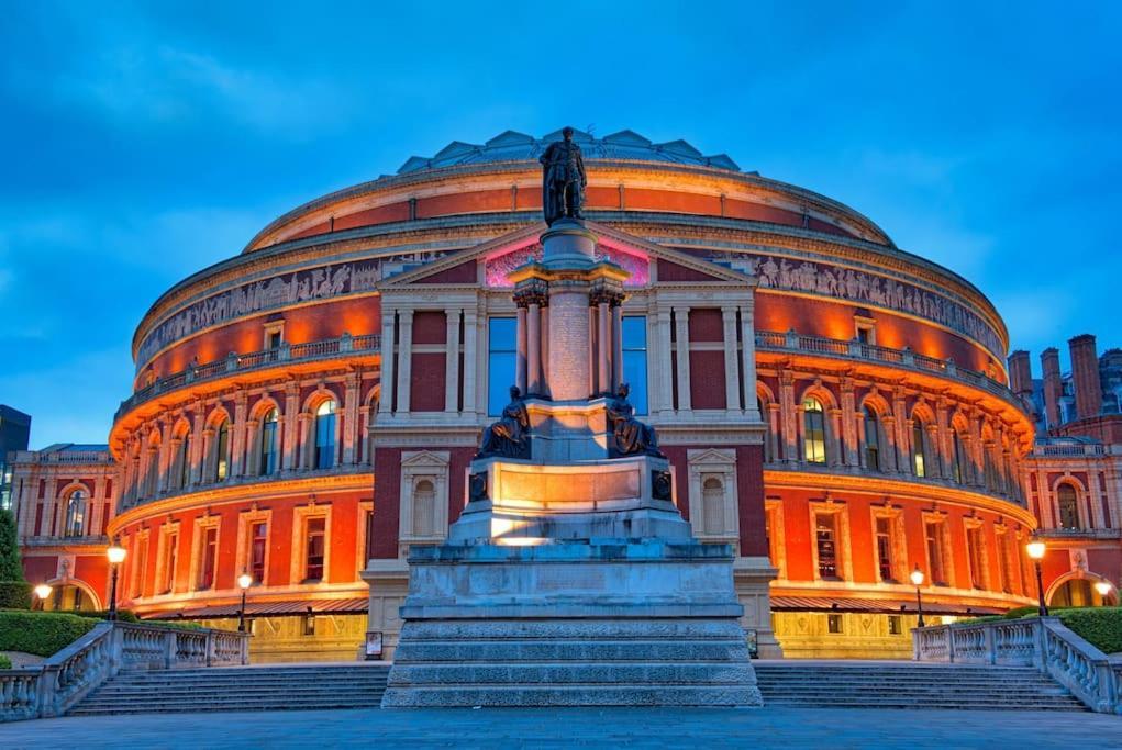 The Perfect City Escape For Your Next Vacation London Kültér fotó