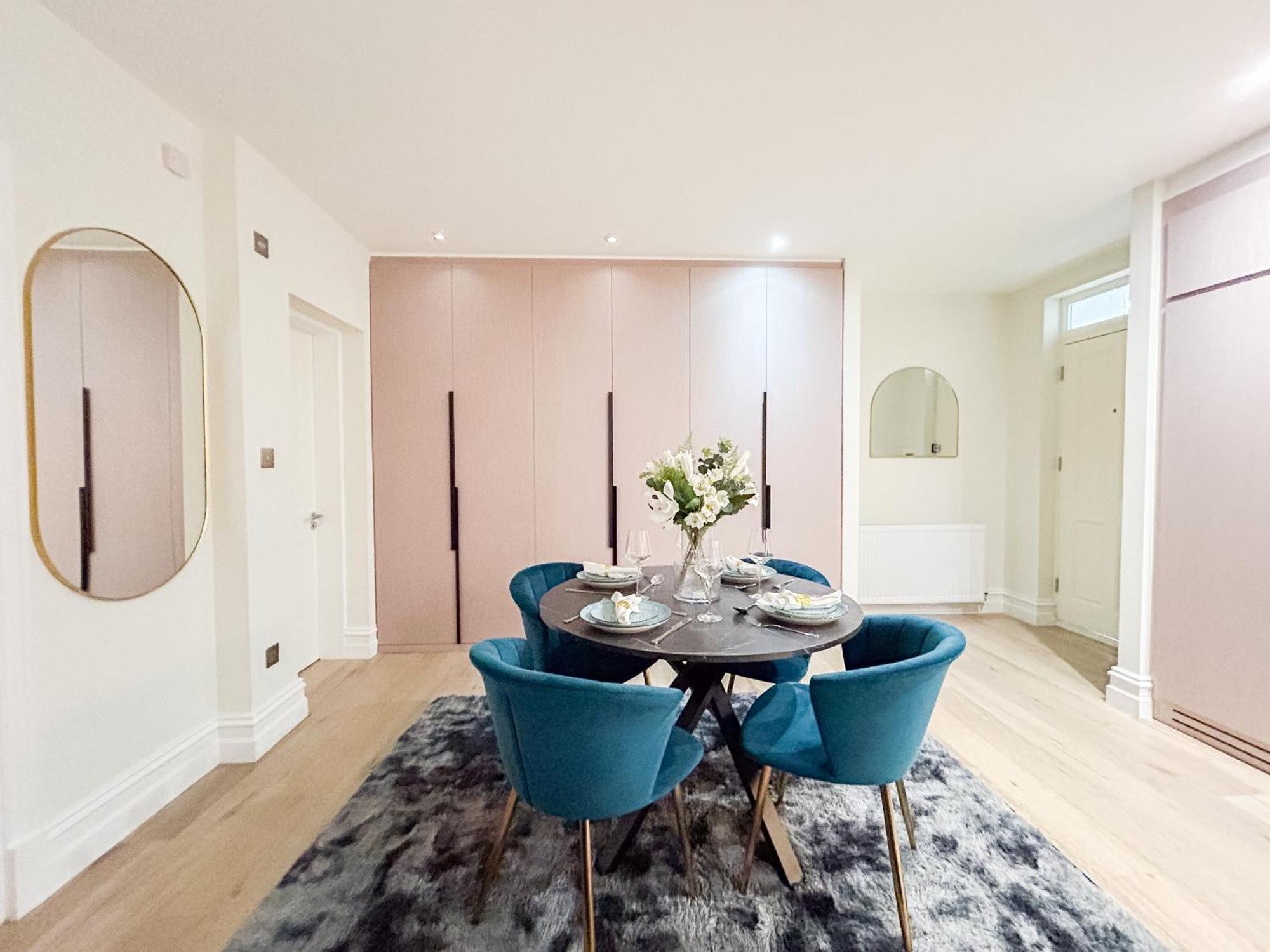 The Perfect City Escape For Your Next Vacation London Kültér fotó